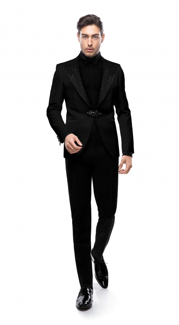 Filip Cezar Transient Sharp Suit