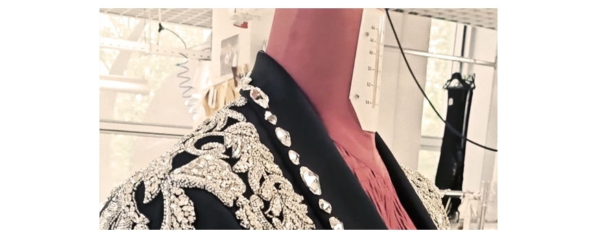 Ghidul mirelui pentru achiziționarea costumelor bespoke